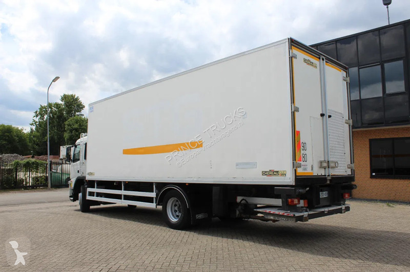 Kamion Volvo 330 * EURO5 * CARRIER SUPRA SILENT...