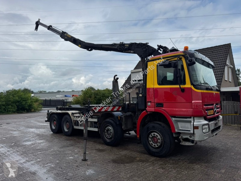 Camion Mercedes ACTROS 3741 8X4 STEEL SUSPENSION
