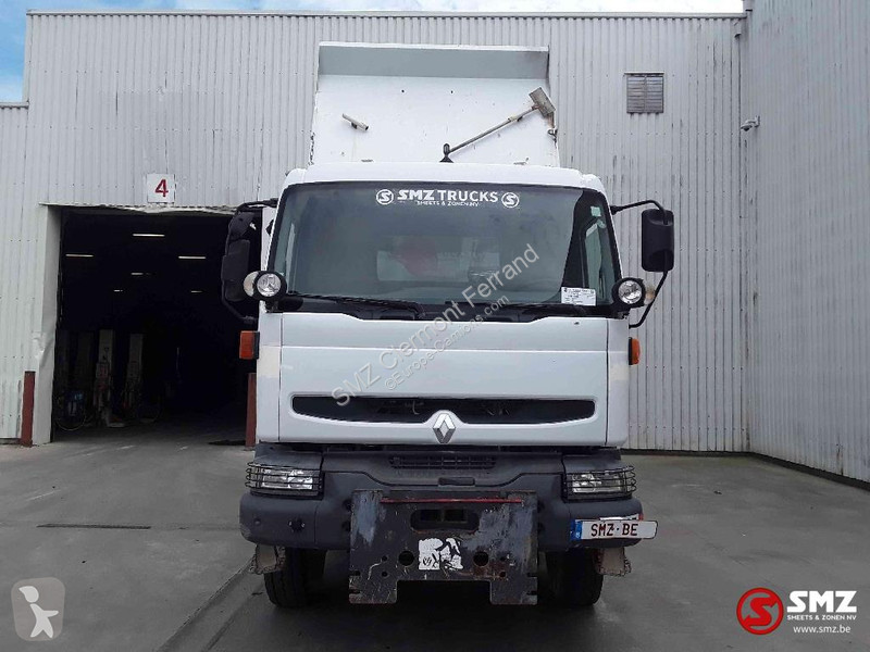 Kamion Renault 320