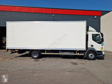 Camion fourgon Volvo