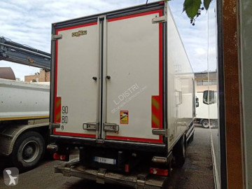 Camion frigo multi température DAF