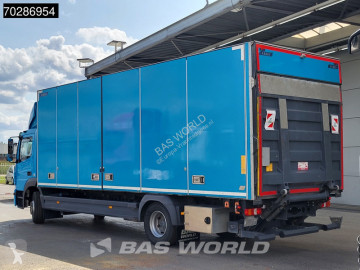 Camion fourgon paroi rigide repliable Mercedes