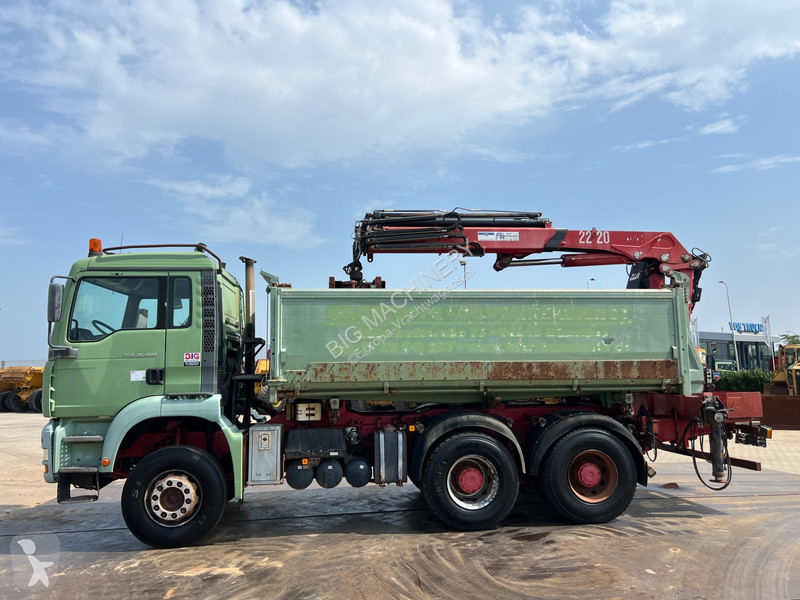 Lastbil MAN TGA tipper + HMF crane