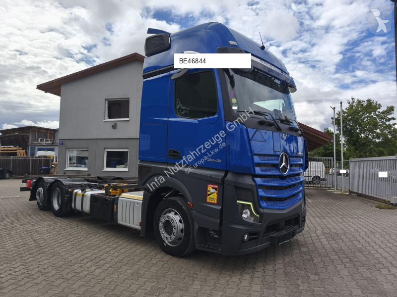 Camion Mercedes 2545 BDF