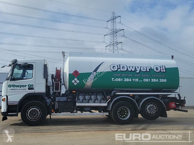 Camion Volvo FM300