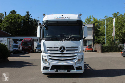 Камион шаси Mercedes