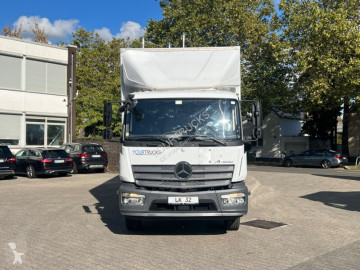 Mercedes box truck