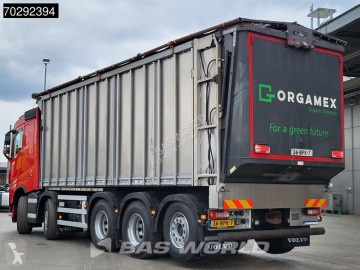 Camion benne fond mouvant Volvo