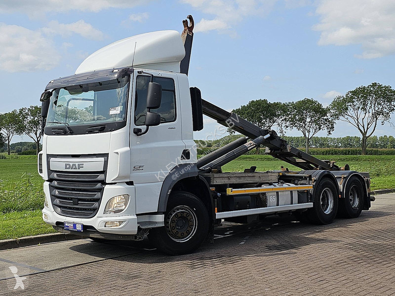 Kamion DAF 460 AJK 20 ton hooklift