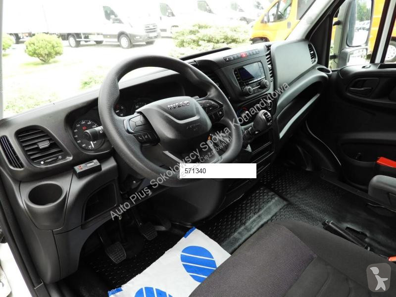 Véhicule utilitaire Iveco DAILY 35S18 PLANDEKA...