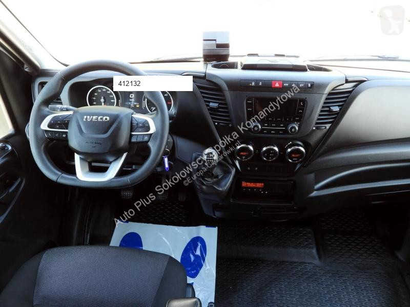 Véhicule utilitaire Iveco DAILY 70C18 PLANDEKA...