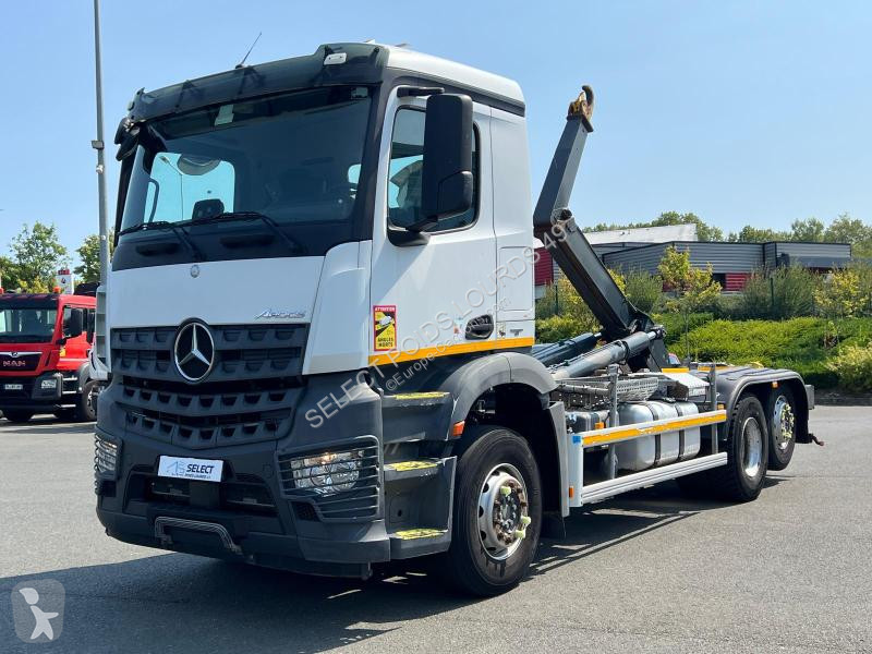 Kamion Mercedes AROCS 2540 6X2 AMPLIROLL AROCS