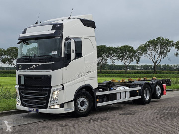 Camion porte containers Volvo