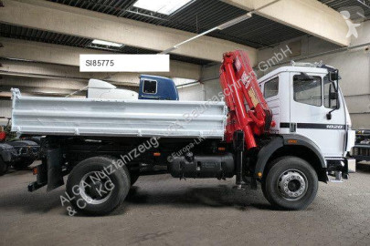 Lastbil flak Mercedes
