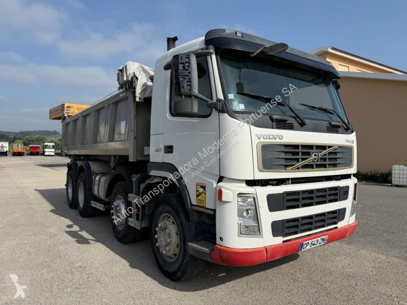Kamion Volvo 420