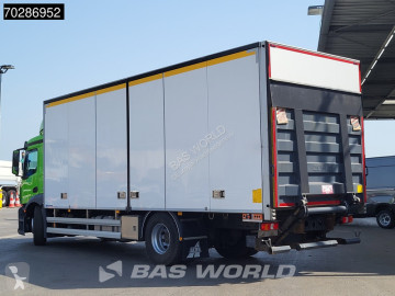 Camion fourgon Mercedes