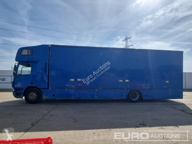 Camion CF65.250