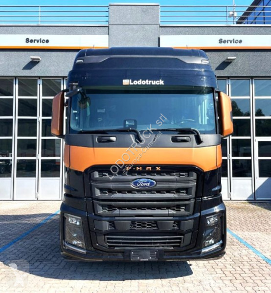 Traktor Ford E