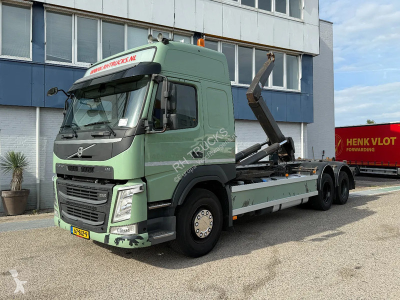Kamion Volvo 6X2 EURO 6 VDL 21T HOOK