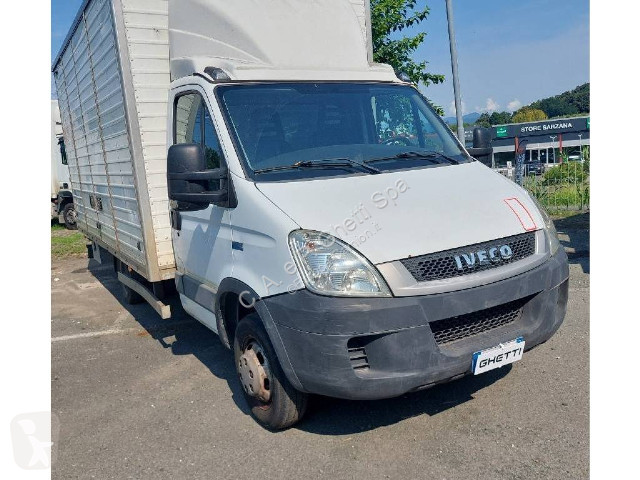 Veicolo commerciale Iveco Daily 50C18