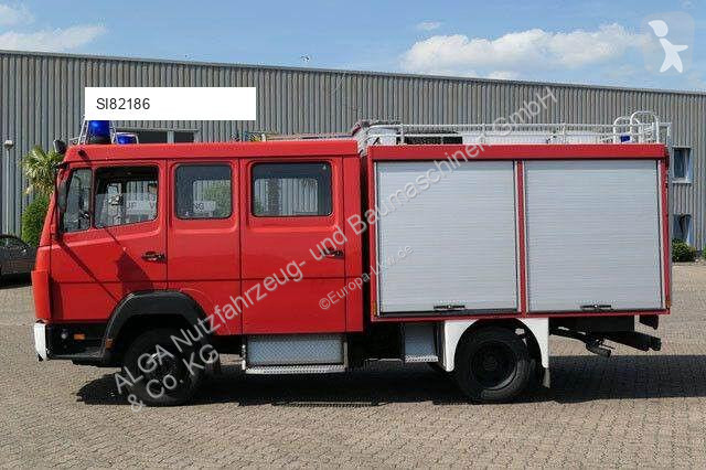 Camion Mercedes 814 F/Feuerwehr/Pumpe/9 Sitze