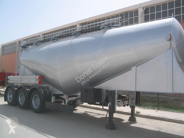 شاحنة Flour tank trailer