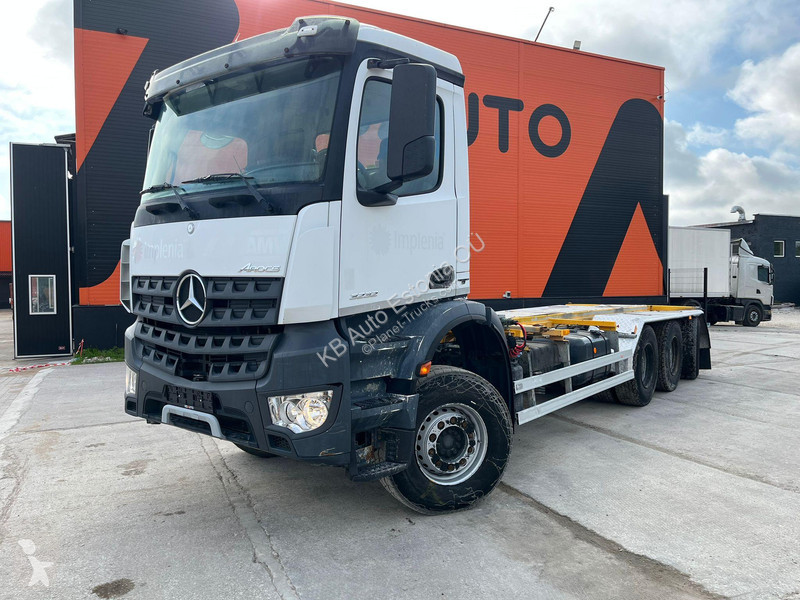 Camion Mercedes 3232 8x4*4 ONLY 11775 KM !!! /...