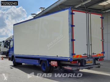 Camion fourgon Mercedes