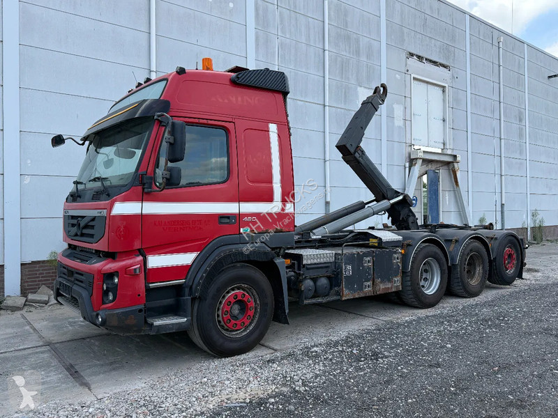 Kamion Volvo 460 8X4 + PALFINGER 22 TON HOOKLIFT