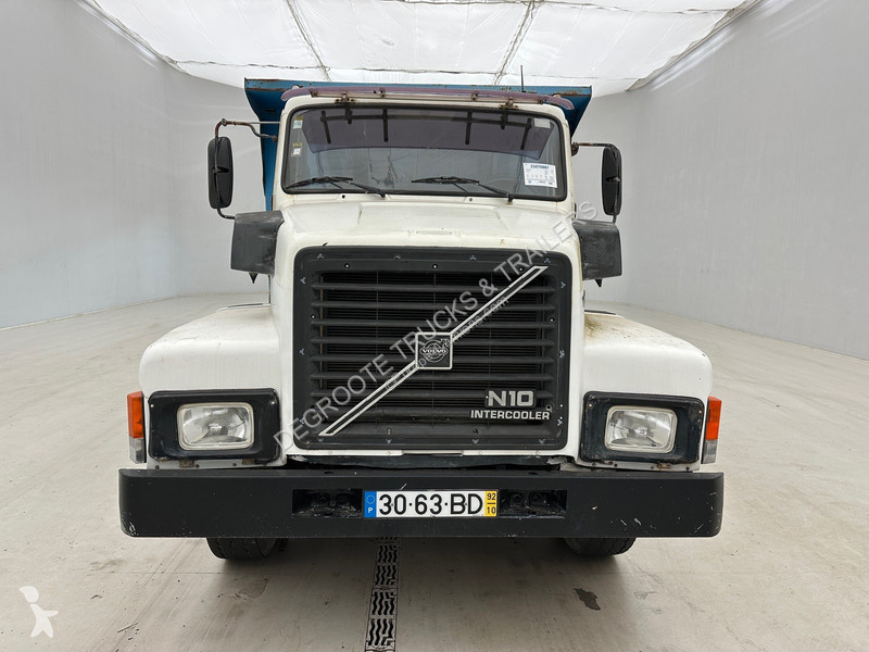 Camion Volvo .320 - 6x4