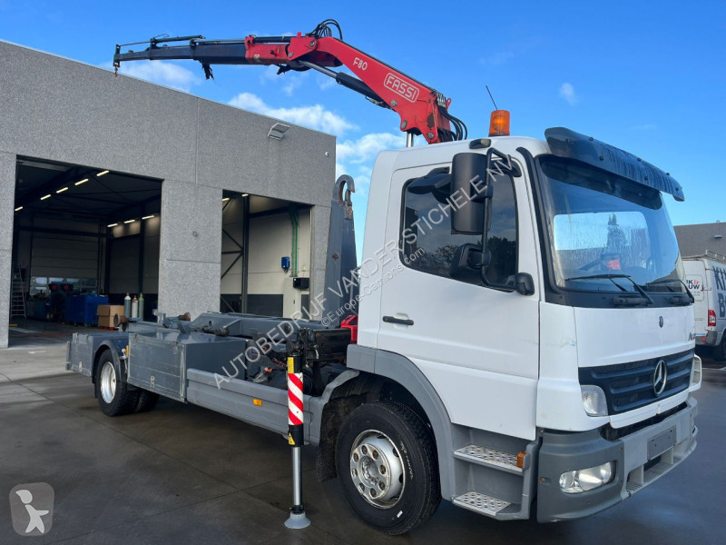 Camion Mercedes 1218