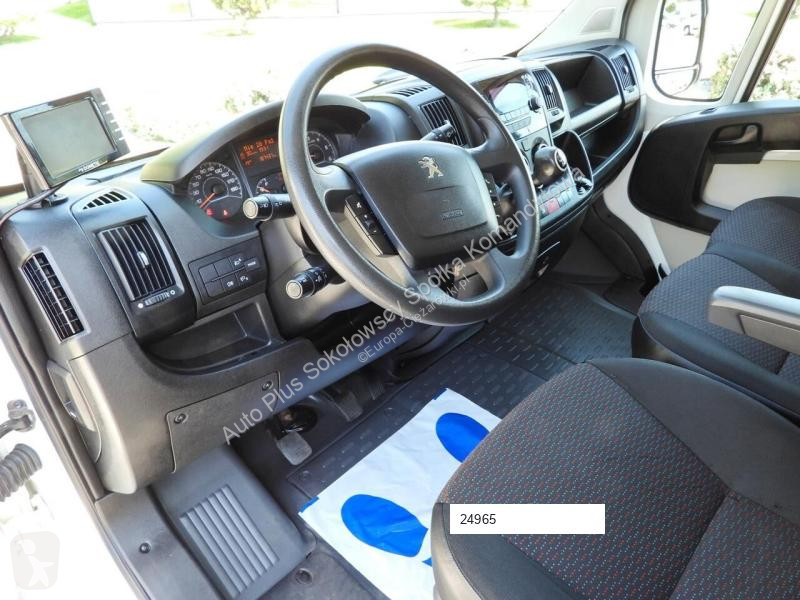 Nyttofordon Peugeot BOXER KONTENER WINDA 8...