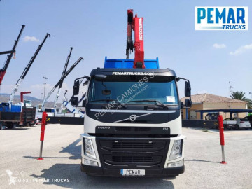 Camion benne Volvo
