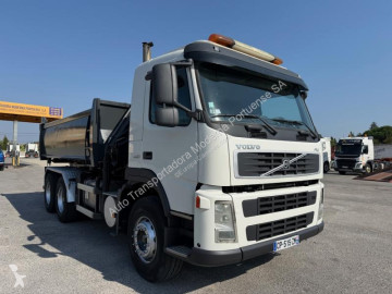 Camión bilateral Volvo
