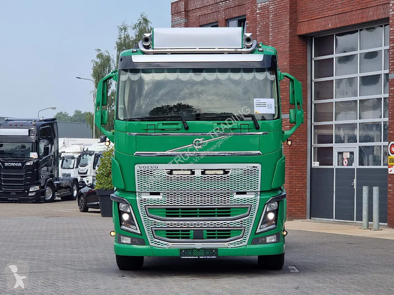 Camion Volvo 16750 Lowroof 6x2*4 - Chassis -...