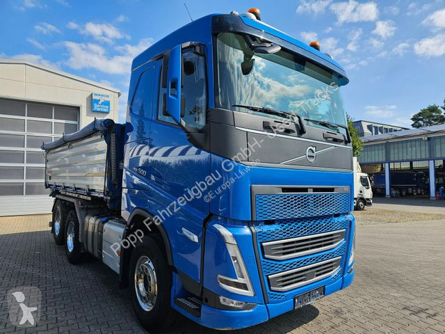 Kamion Volvo 500 6x4...