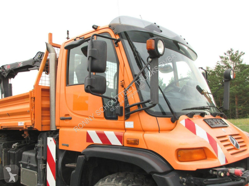 Camion Unimog U500 4x4 U500 4x4 405/40 mit...