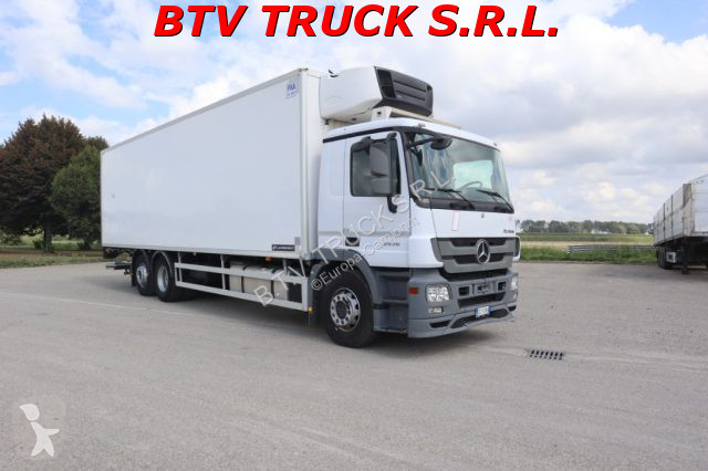 Kamion Mercedes ACTROS
