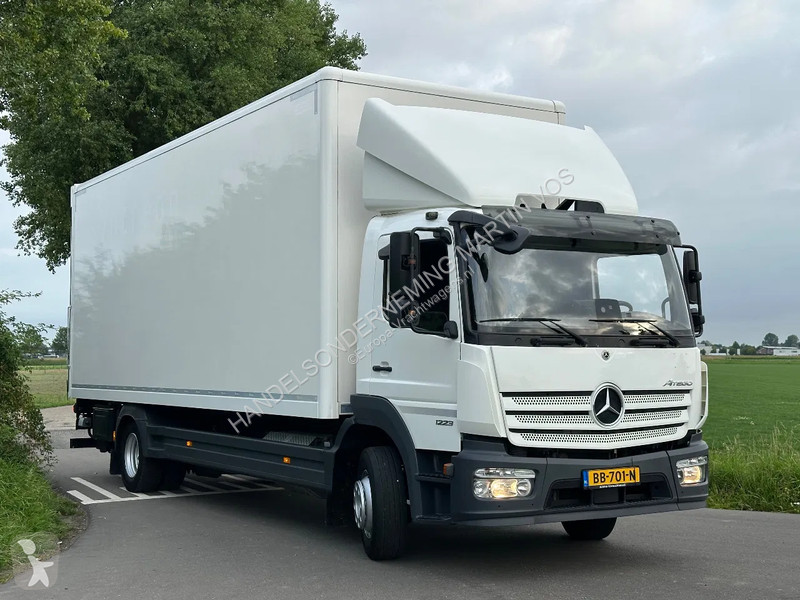 Camion Mercedes 1223L 2020. 720x249x260 3000kg Lbw