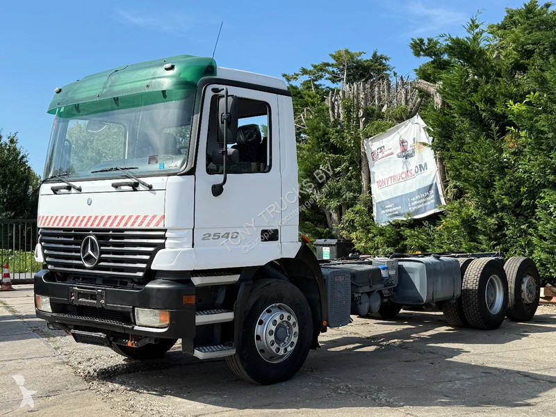 Camion Mercedes 2540 V6 6X2 Chassis Spring/Air...