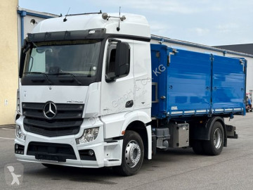 Camion benne céréalière Mercedes