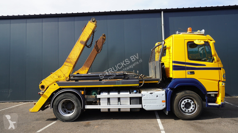 Camion Volvo 380 HIAB PORTAL ARM SYSTEM 467.500KM