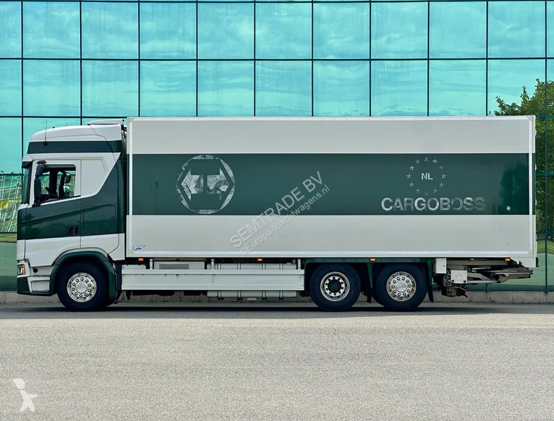 Camión Scania 500