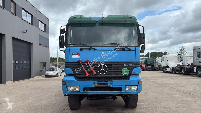 Camión Mercedes actros (6X6 / BOITE MANUELLE...