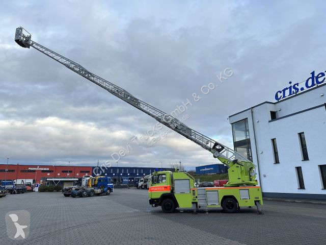 Lastbil Mercedes 1224 4x2 Dreh Leiter 25 m /...