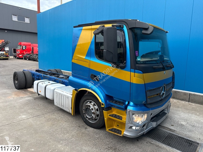 Camion Mercedes 1843 EURO 6, Hydrauliek