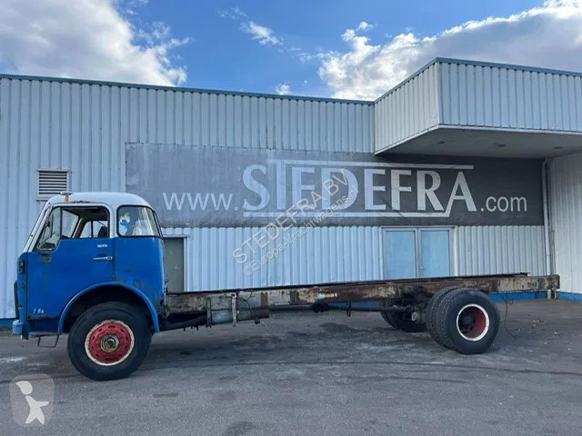 Vrachtwagen Volvo F 86 -49 S , Oldtimer for...