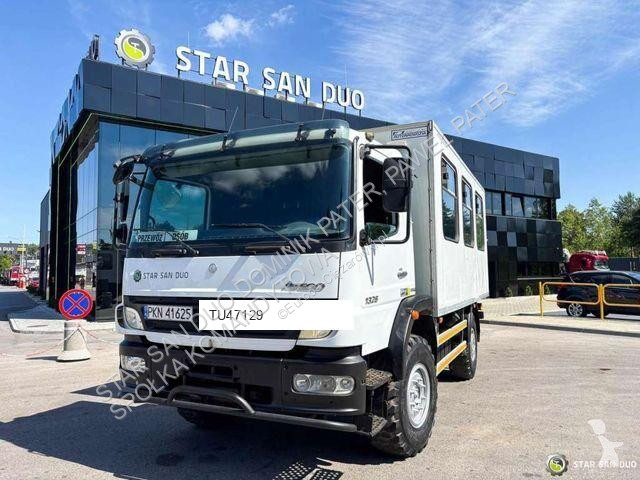 Camion Mercedes ATEGO 1326 4x4 Double Cab...