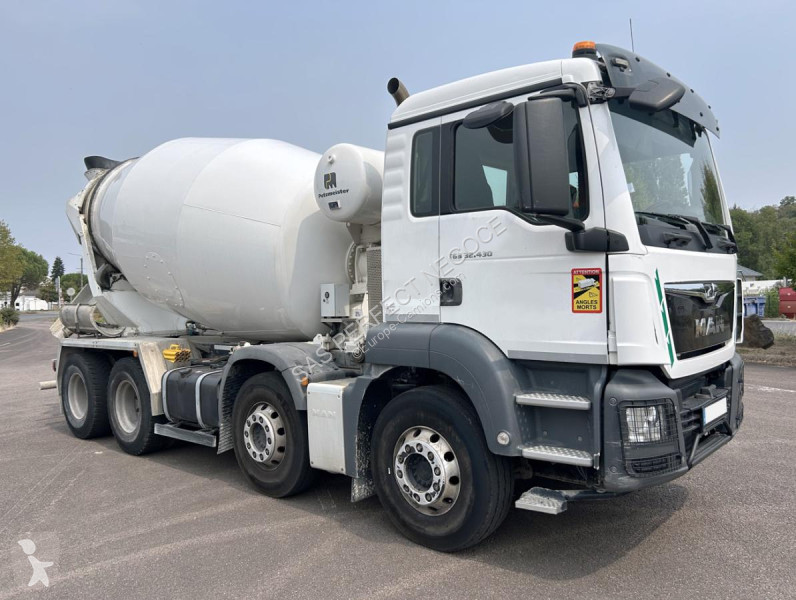 Camion MAN 32.430