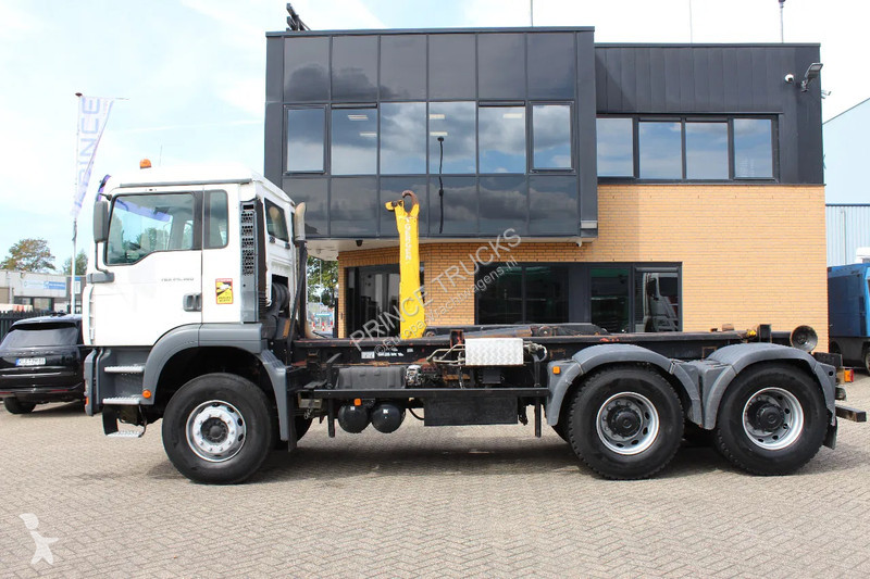 Camion MAN TGA * 6X4 * EURO 3 *